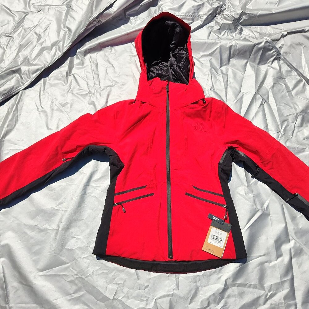 North Face Womens Inclination Dryvent Slim Jacket Black Red Size Small $500 NWT